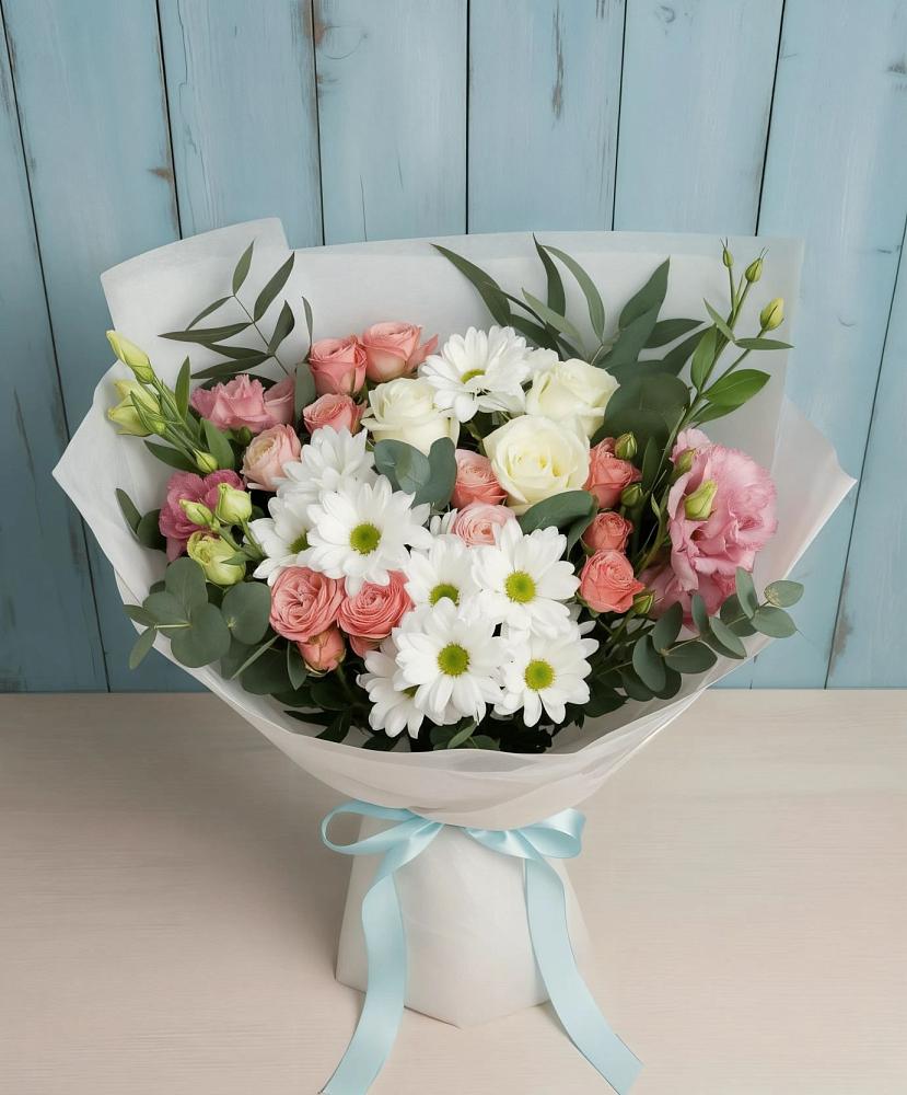 Букет цветов из: Розы, Лизиантусы и Хризантемы в Александрийской Республики Дагестан