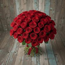 Букет 55 Красных роз Фридом #REPLACE_PRED# Александрийской Республики Дагестан