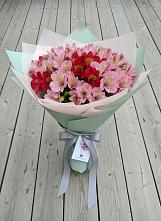 Букет цветов из:  Альстромерии в Александрийской Республики Дагестан