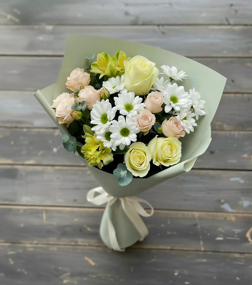Букет цветов из: Альстромерии, Розы и Хризантемы в Александрийской Республики Дагестан