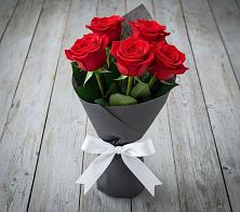 Букет 5 Красных роз Эдлесс Лав #REPLACE_PRED# Александрийской Республики Дагестан