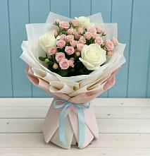 Букет цветов из:  Розы в Александрийской Республики Дагестан