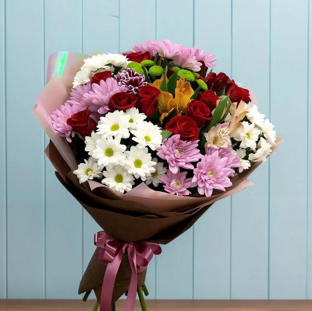Букет цветов из: Розы, Хризантемы и Альстромерии в Александрийской Республики Дагестан