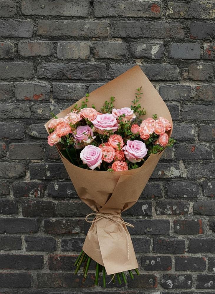 Букет цветов из: Розы в Александрийской Республики Дагестан