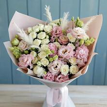 Букет цветов из:  Альстромерии и Розы #REPLACE_PRED# Александрийской Республики Дагестан